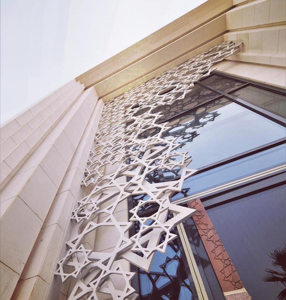 glass cladding work in doha, qatar